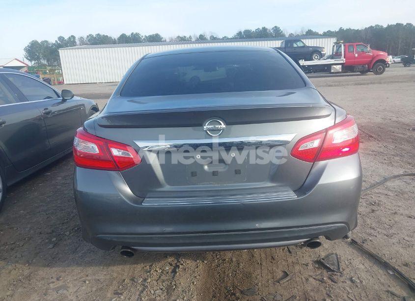 Photo 16 of 2016 Nissan Altima 2.5 SR (VIN 1N4AL3AP6GC281535)