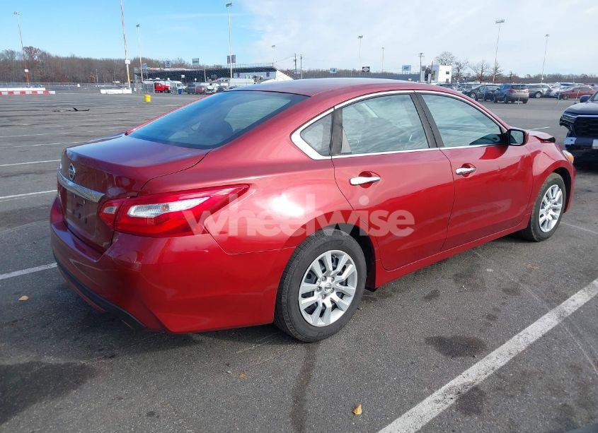 Photo 4 of 2016 Nissan Altima 2.5/2.5 S/2.5 SL/2.5 SR/2.5 SV (VIN 1N4AL3AP6GN325702)