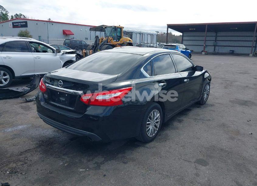 Photo 4 of 2016 Nissan Altima 2.5/2.5 S/2.5 SL/2.5 SR/2.5 SV (VIN 1N4AL3AP6GN330656)