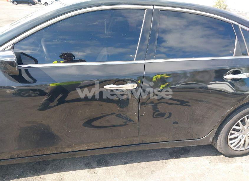 Photo 6 of 2016 Nissan Altima 2.5/2.5 S/2.5 SL/2.5 SR/2.5 SV (VIN 1N4AL3AP6GN330656)