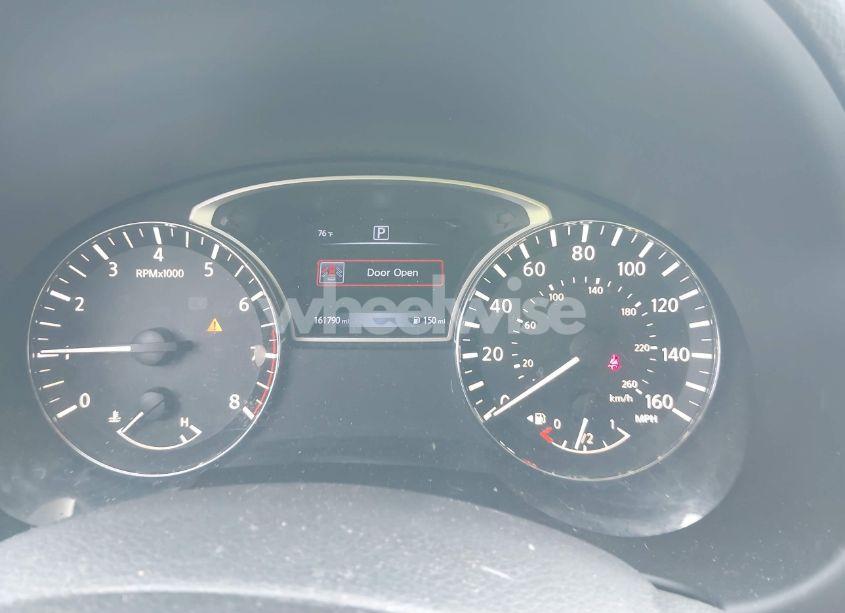 Photo 7 of 2016 Nissan Altima 2.5/2.5 S/2.5 SL/2.5 SR/2.5 SV (VIN 1N4AL3AP6GN330656)