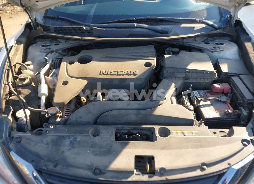 Photo 10 of 2016 Nissan Altima 2.5/2.5 S/2.5 SL/2.5 SR/2.5 SV (VIN 1N4AL3AP6GN336019)