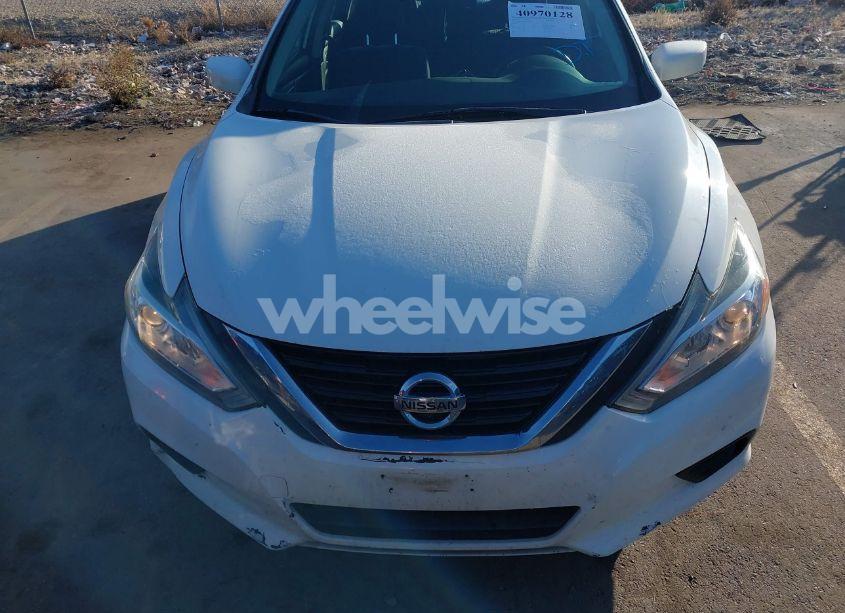 Photo 12 of 2016 Nissan Altima 2.5/2.5 S/2.5 SL/2.5 SR/2.5 SV (VIN 1N4AL3AP6GN336019)