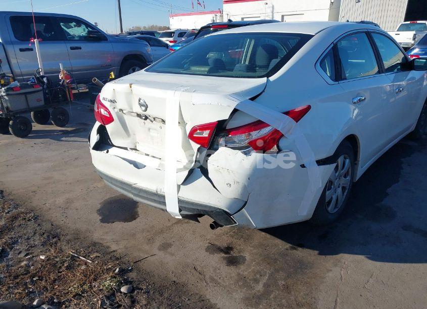 Photo 6 of 2016 Nissan Altima 2.5/2.5 S/2.5 SL/2.5 SR/2.5 SV (VIN 1N4AL3AP6GN336019)