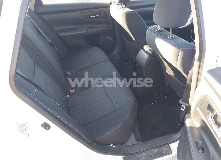 Photo 8 of 2016 Nissan Altima 2.5/2.5 S/2.5 SL/2.5 SR/2.5 SV (VIN 1N4AL3AP6GN336019)