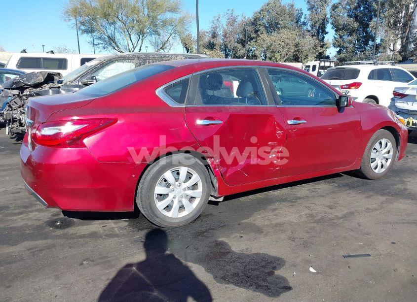 Photo 6 of 2016 Nissan Altima 2.5/2.5 S/2.5 SL/2.5 SR/2.5 SV (VIN 1N4AL3AP6GN369750)