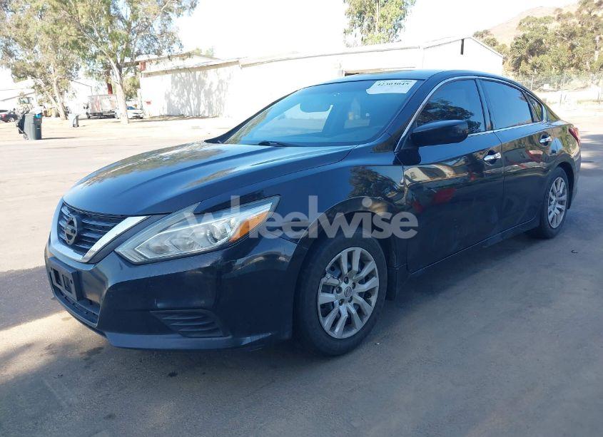 Photo 2 of 2016 Nissan Altima 2.5 S (VIN 1N4AL3AP6GN373037)