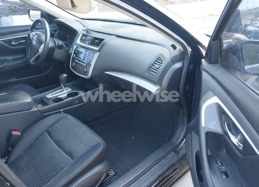 Photo 5 of 2016 Nissan Altima 2.5 S (VIN 1N4AL3AP6GN373037)