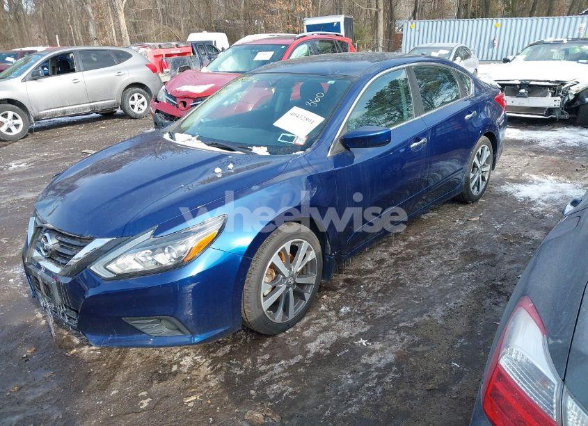Photo 2 of 2016 Nissan Altima 2.5 SR (VIN 1N4AL3AP6GN374351)