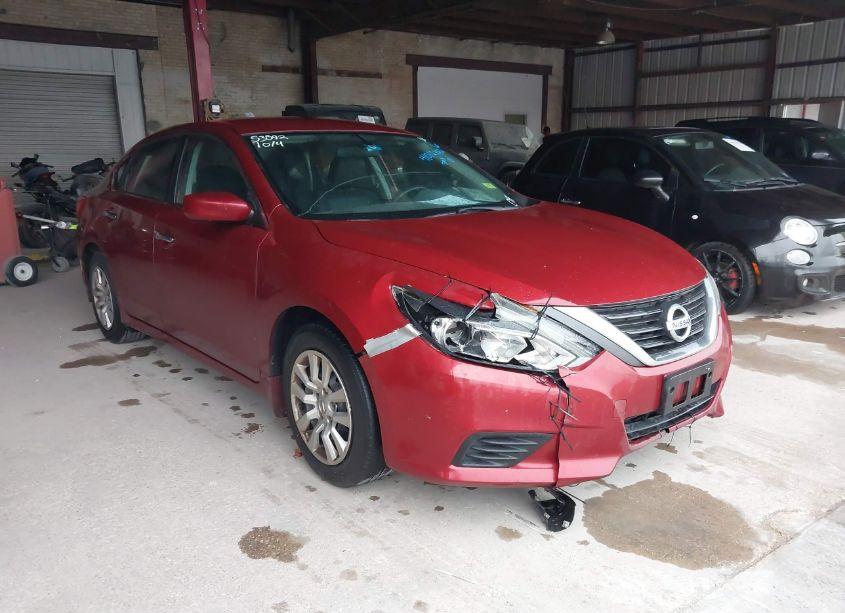 2016 Nissan Altima 2.5 S (VIN 1N4AL3AP6GN379856) main photo