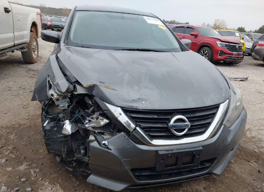 Photo 12 of 2016 Nissan Altima 2.5 SR (VIN 1N4AL3AP6GN382739)