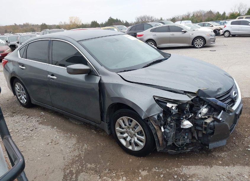 Photo 13 of 2016 Nissan Altima 2.5 SR (VIN 1N4AL3AP6GN382739)