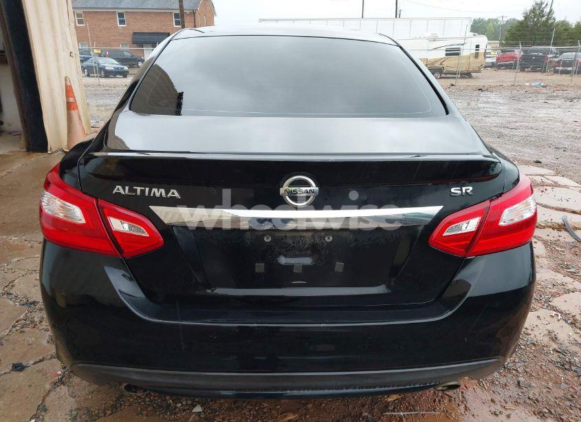 Photo 16 of 2016 Nissan Altima 2.5 SR (VIN 1N4AL3AP6GN390503)