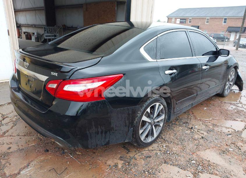 Photo 4 of 2016 Nissan Altima 2.5 SR (VIN 1N4AL3AP6GN390503)