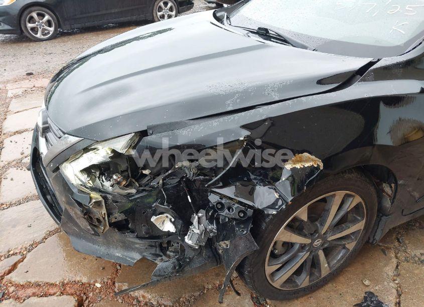 Photo 6 of 2016 Nissan Altima 2.5 SR (VIN 1N4AL3AP6GN390503)