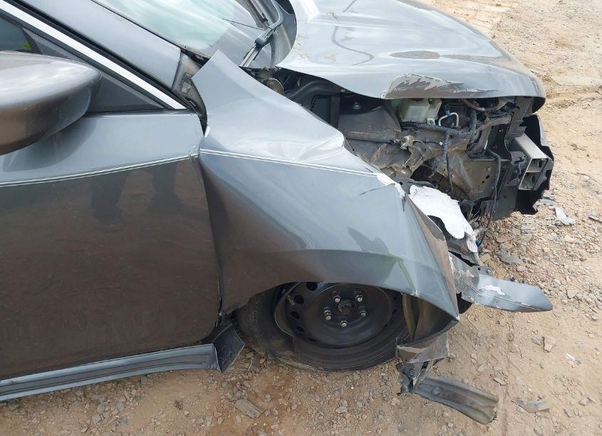 Photo 6 of 2017 Nissan Altima 2.5/2.5 S/2.5 SL/2.5 SR/2.5 SV (VIN 1N4AL3AP6HC111824)