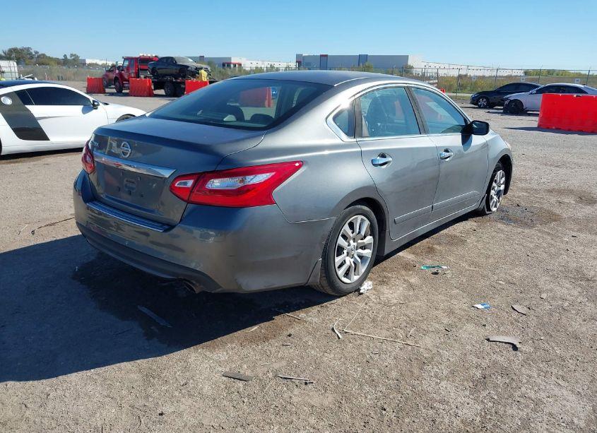 Photo 4 of 2017 Nissan Altima 2.5 S (VIN 1N4AL3AP6HC119616)