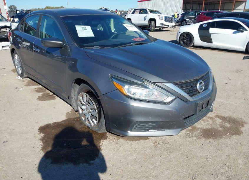 Photo 6 of 2017 Nissan Altima 2.5 S (VIN 1N4AL3AP6HC119616)