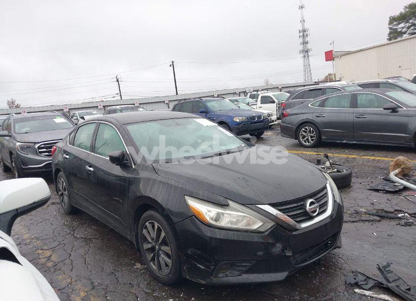 2017 Nissan Altima 2.5 SL (VIN 1N4AL3AP6HC128252) main photo