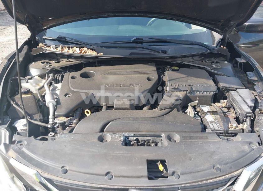 Photo 10 of 2017 Nissan Altima 2.5 S (VIN 1N4AL3AP6HC136609)