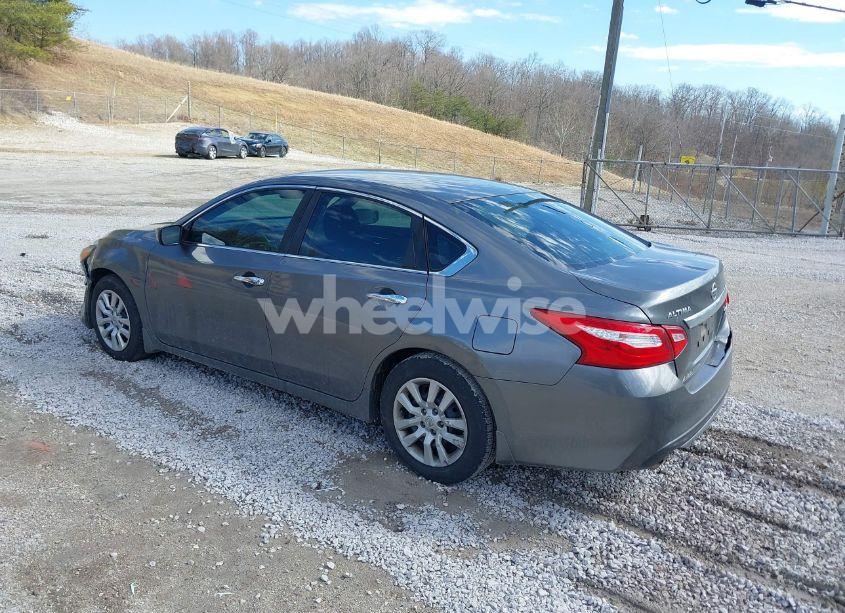 Photo 3 of 2017 Nissan Altima 2.5 S (VIN 1N4AL3AP6HC142913)