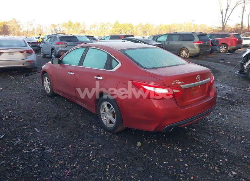 Photo 3 of 2017 Nissan Altima 2.5 S (VIN 1N4AL3AP6HC149554)