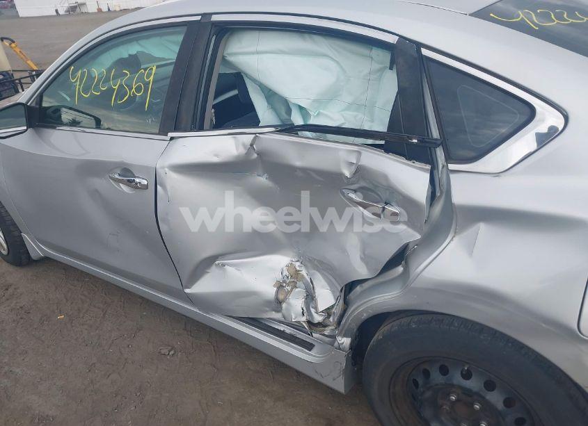 Photo 6 of 2017 Nissan Altima 2.5 S (VIN 1N4AL3AP6HC152423)