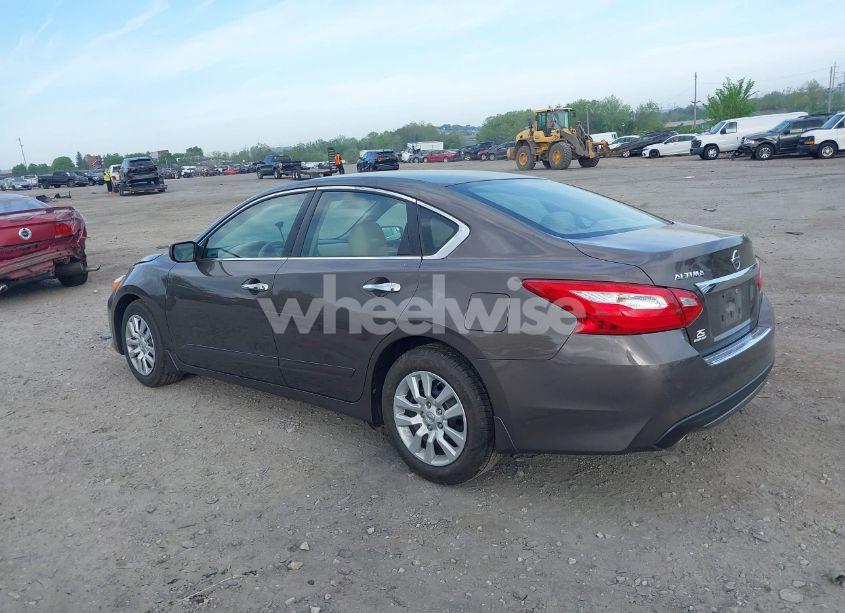 Photo 3 of 2017 Nissan Altima 2.5 S (VIN 1N4AL3AP6HC157685)