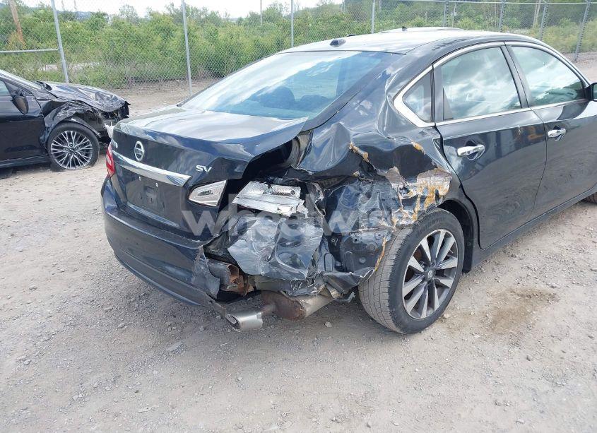 Photo 6 of 2017 Nissan Altima 2.5 SV (VIN 1N4AL3AP6HC160604)