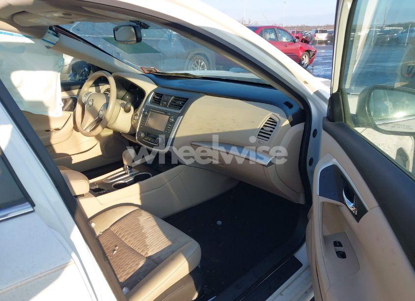 Photo 5 of 2017 Nissan Altima 2.5 SV (VIN 1N4AL3AP6HC162319)