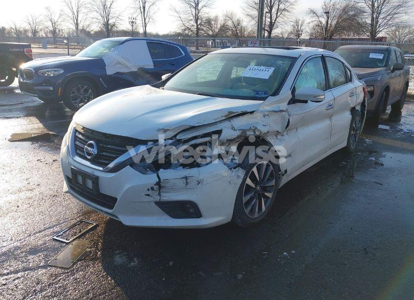 Photo 6 of 2017 Nissan Altima 2.5 SV (VIN 1N4AL3AP6HC162319)