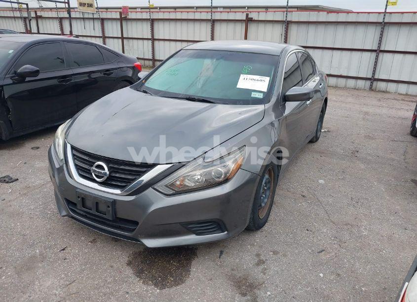 Photo 2 of 2017 Nissan Altima 2.5 S (VIN 1N4AL3AP6HC190962)