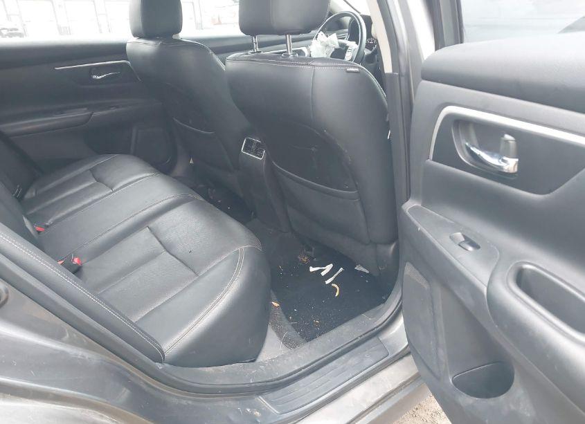 Photo 8 of 2017 Nissan Altima 2.5 SL (VIN 1N4AL3AP6HC197605)