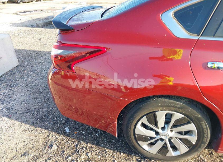 Photo 14 of 2017 Nissan Altima 2.5 SR (VIN 1N4AL3AP6HC205766)