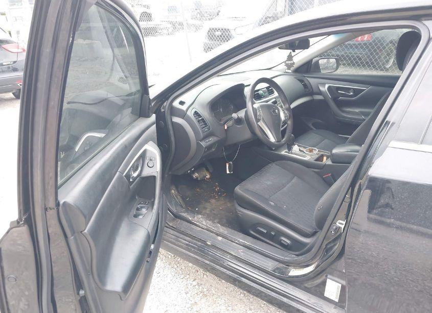 Photo 5 of 2017 Nissan Altima 2.5 SV (VIN 1N4AL3AP6HC207615)