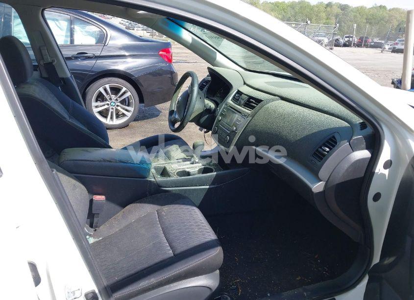 Photo 5 of 2017 Nissan Altima 2.5 S (VIN 1N4AL3AP6HC220218)