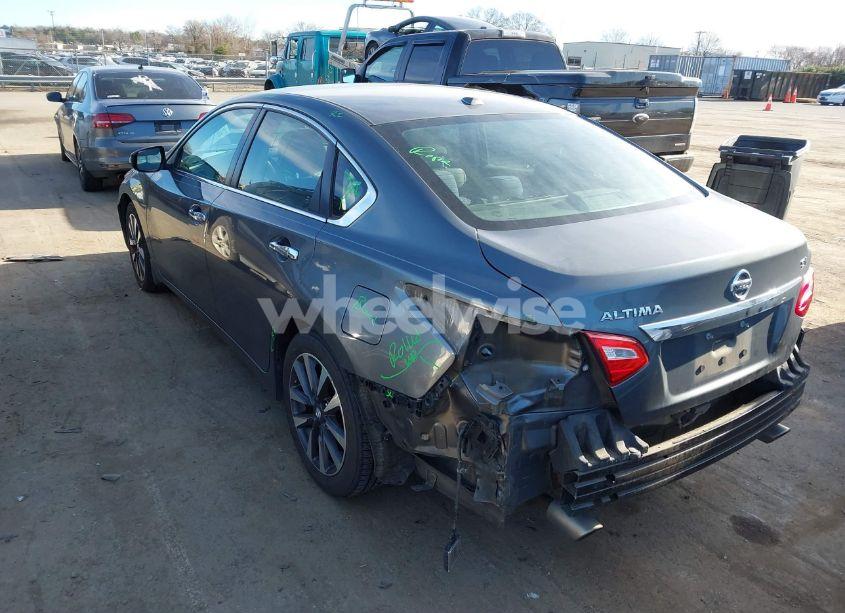Photo 3 of 2017 Nissan Altima 2.5 SV (VIN 1N4AL3AP6HC220655)