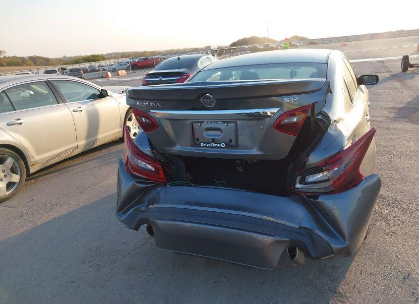 Photo 16 of 2017 Nissan Altima 2.5 SR (VIN 1N4AL3AP6HC222194)