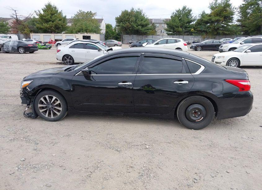 Photo 14 of 2017 Nissan Altima 2.5 SV (VIN 1N4AL3AP6HC222728)
