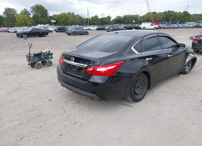Photo 4 of 2017 Nissan Altima 2.5 SV (VIN 1N4AL3AP6HC222728)