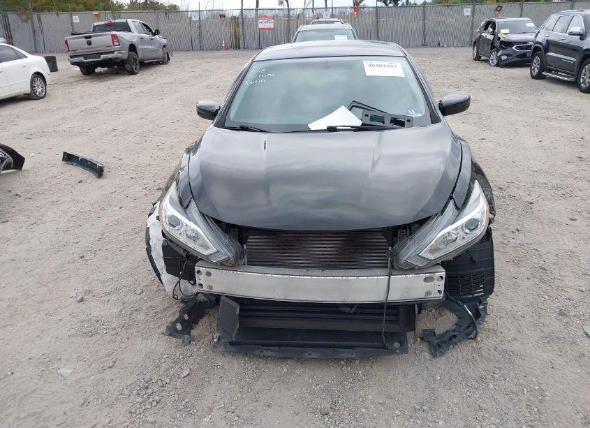 Photo 6 of 2017 Nissan Altima 2.5 SV (VIN 1N4AL3AP6HC222728)