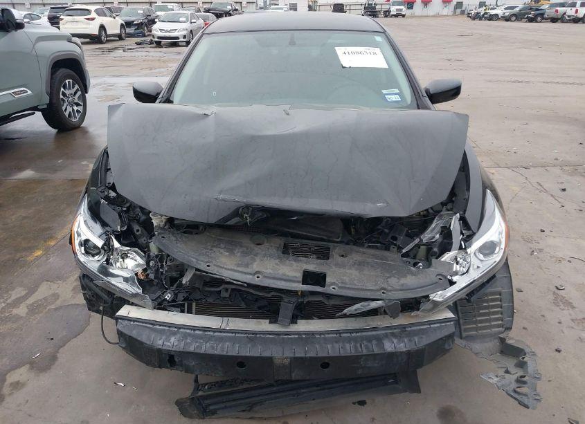 Photo 13 of 2017 Nissan Altima 2.5 S (VIN 1N4AL3AP6HC224706)