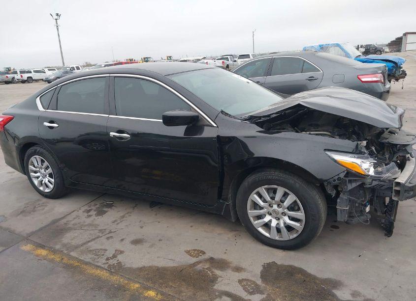 Photo 14 of 2017 Nissan Altima 2.5 S (VIN 1N4AL3AP6HC224706)