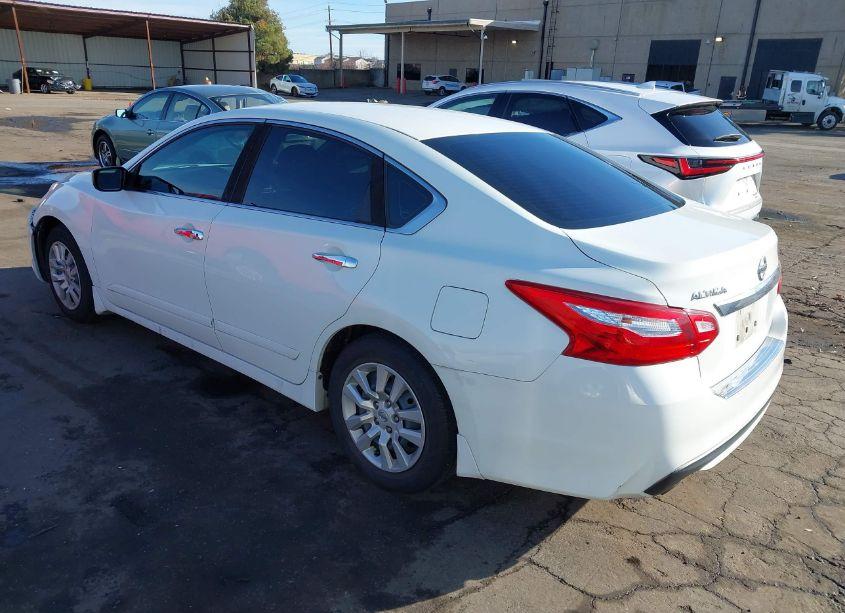 Photo 3 of 2017 Nissan Altima 2.5 S (VIN 1N4AL3AP6HC228626)