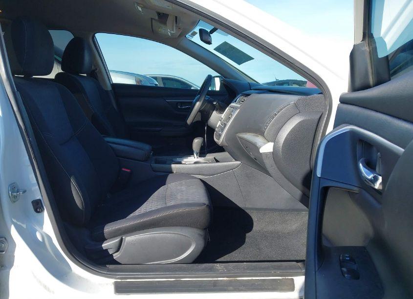 Photo 5 of 2017 Nissan Altima 2.5 S (VIN 1N4AL3AP6HC228626)