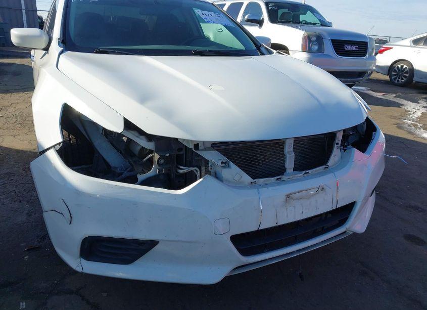 Photo 6 of 2017 Nissan Altima 2.5 S (VIN 1N4AL3AP6HC228626)