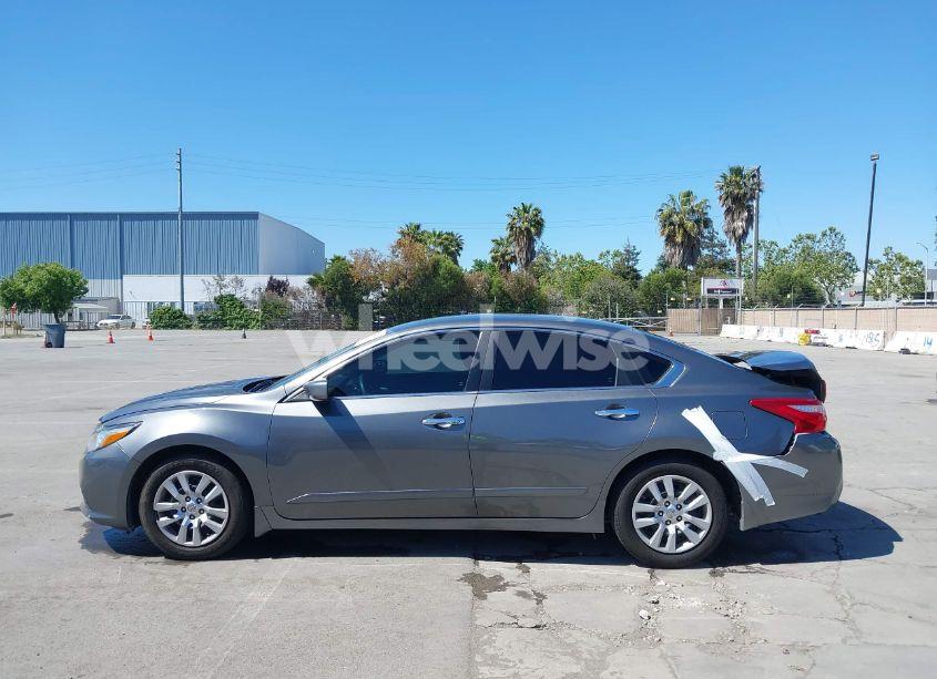 Photo 14 of 2017 Nissan Altima 2.5 S (VIN 1N4AL3AP6HC238900)