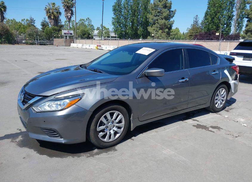 Photo 2 of 2017 Nissan Altima 2.5 S (VIN 1N4AL3AP6HC238900)