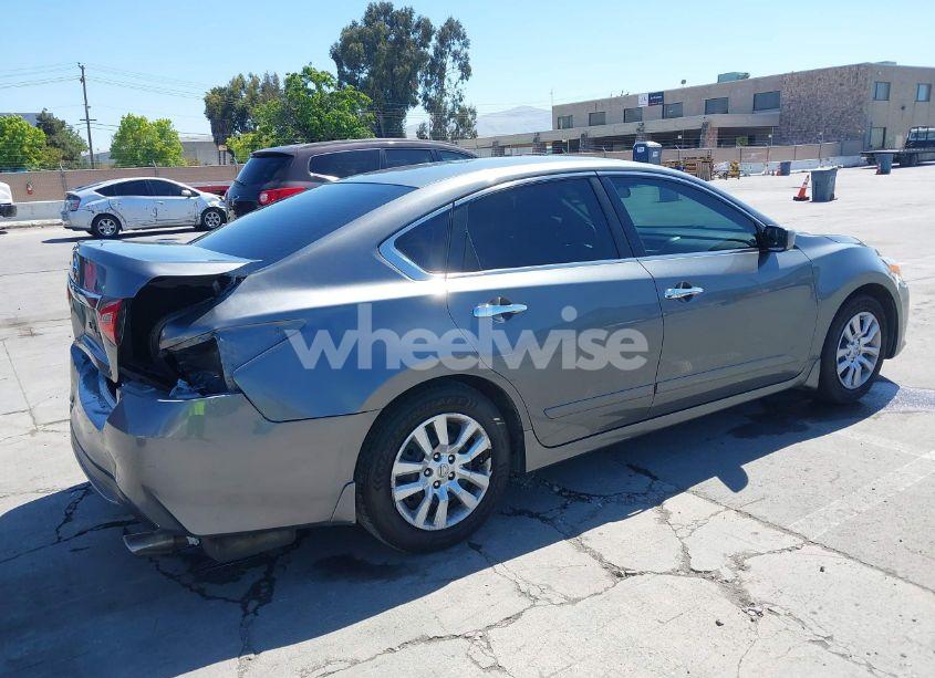 Photo 4 of 2017 Nissan Altima 2.5 S (VIN 1N4AL3AP6HC238900)