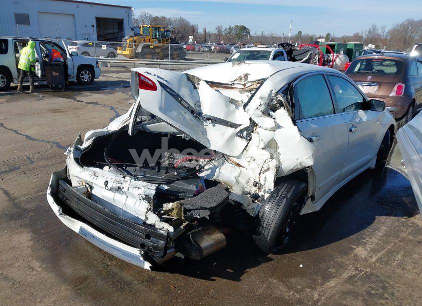 Photo 4 of 2017 Nissan Altima 2.5 S (VIN 1N4AL3AP6HC243997)